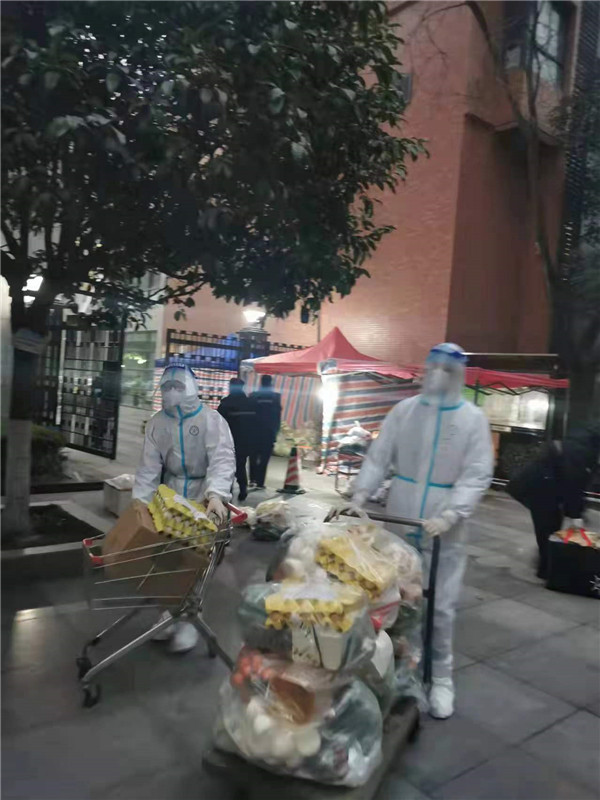 1641543440556285WSmg.jpg 陜西環保集團:響徹在戰“疫”前線的入黨誓詞 配圖3.jpg