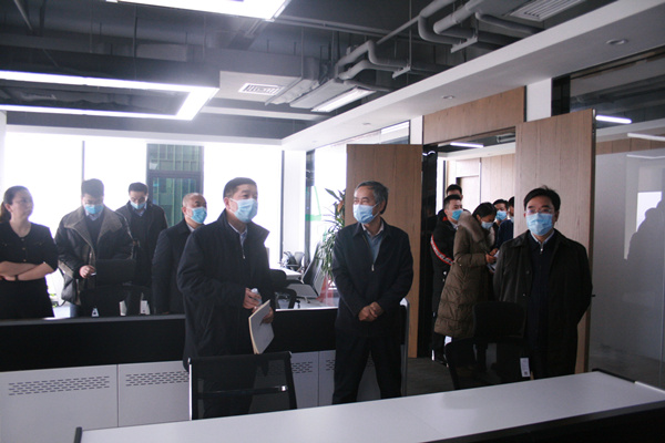 1644453216378860bubm.jpg 秦創(chuàng)原_副本.jpg